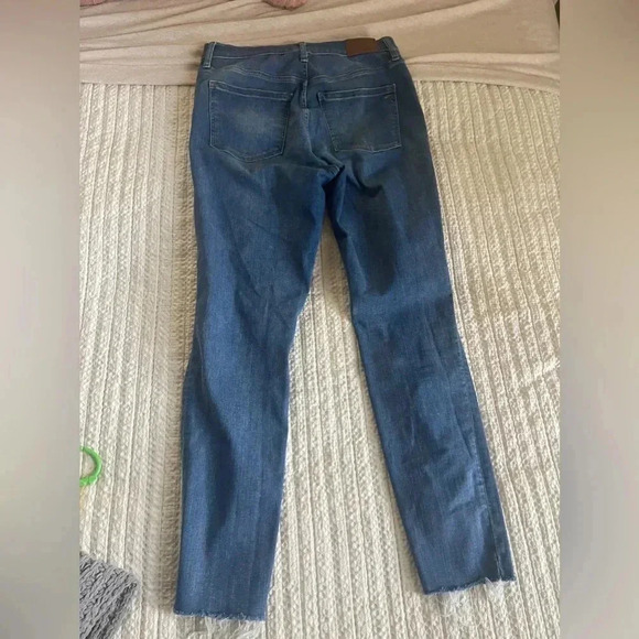 Madewell dark wash 9” mid-rise skinny jeans size 29 raw hem ankles - Picture 8 of 9